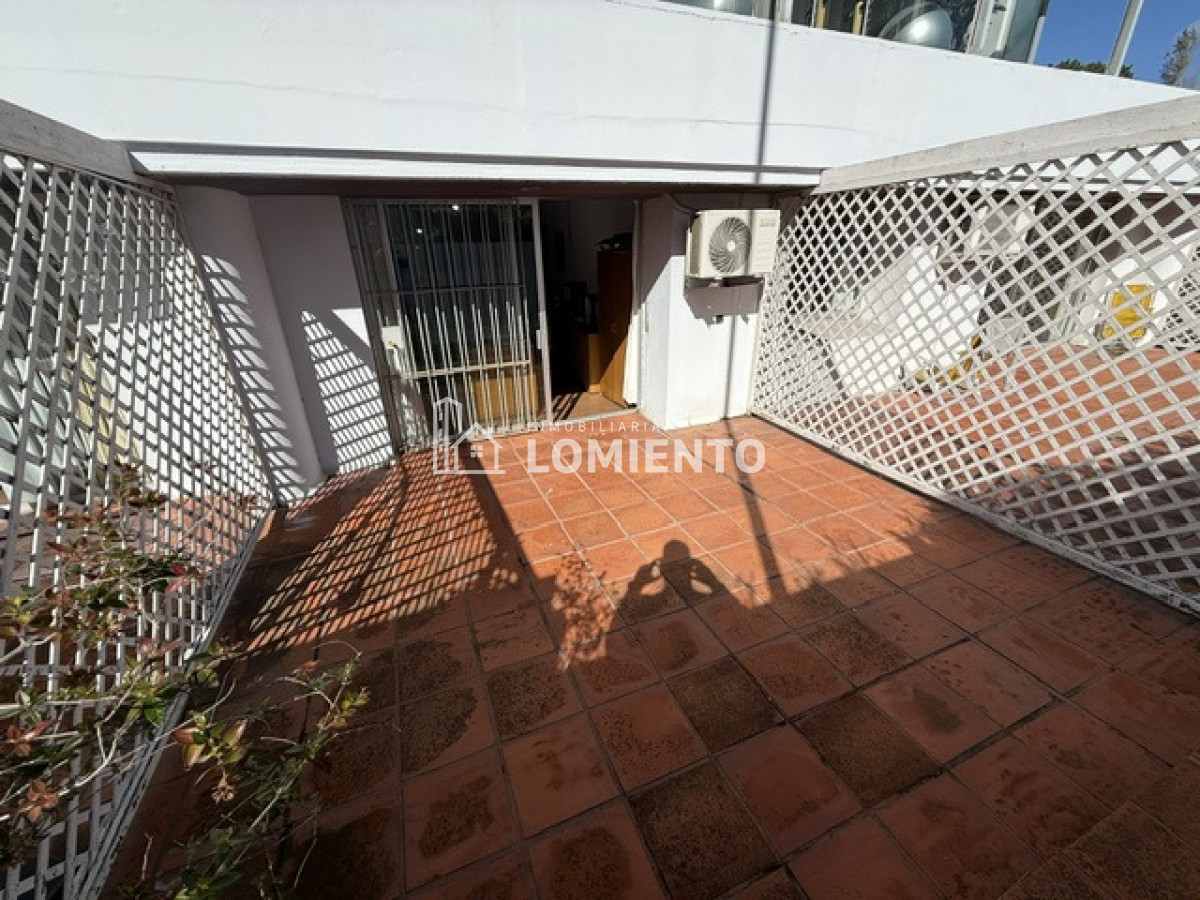 Apartamento ID.1835 - Venta apartamento Monoambiente con terraza y Garaje