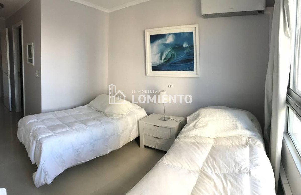 Apartamento ID.538 - Venta /alquiler de temporada Apartamento 3 dormitorios y servicio, complejo con todos los servicios!!