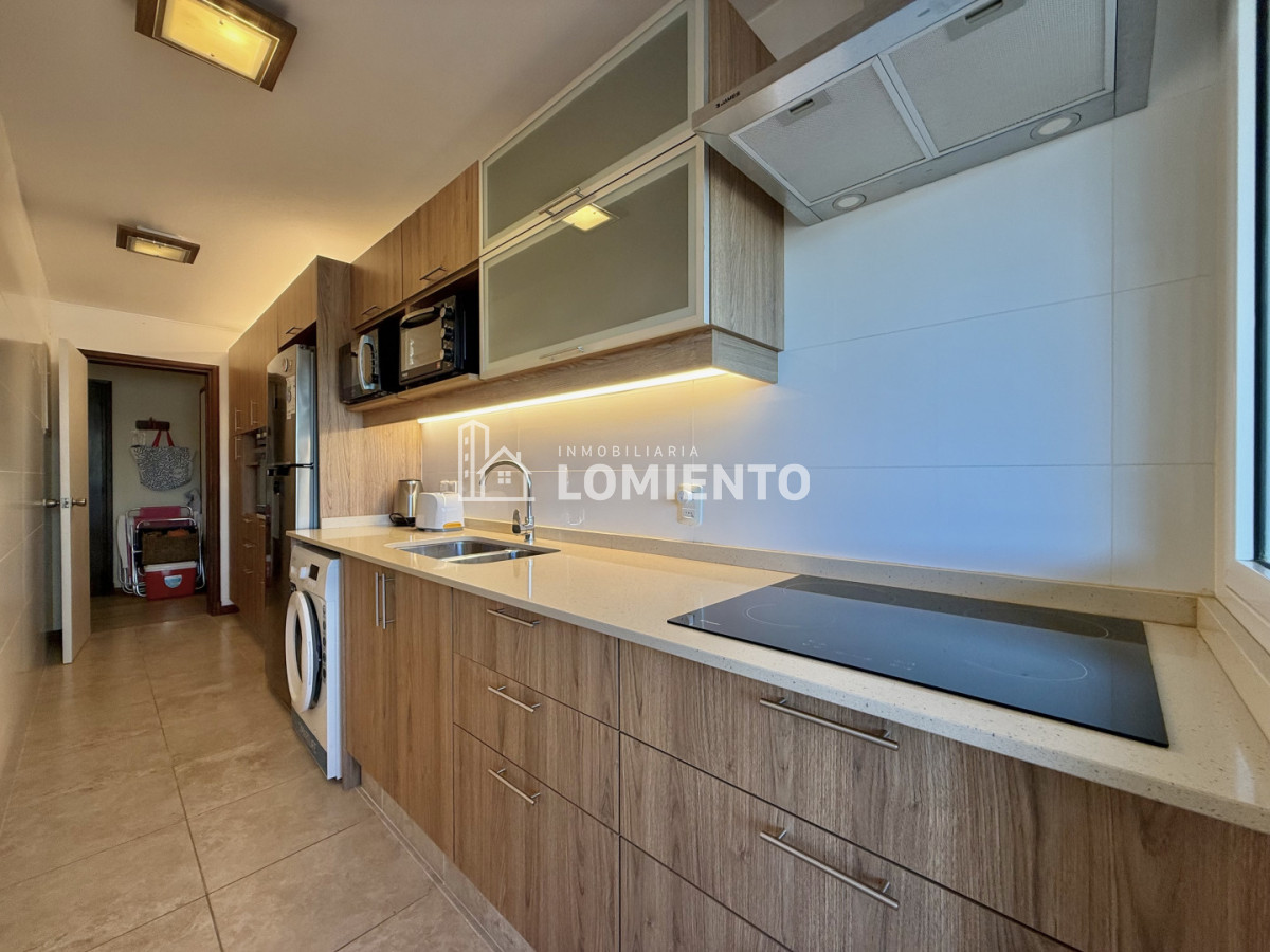 Apartamento ID.1826 - Venta- alquiler anual amplio apartamento de 1 dormitorio Torre Punta del Este