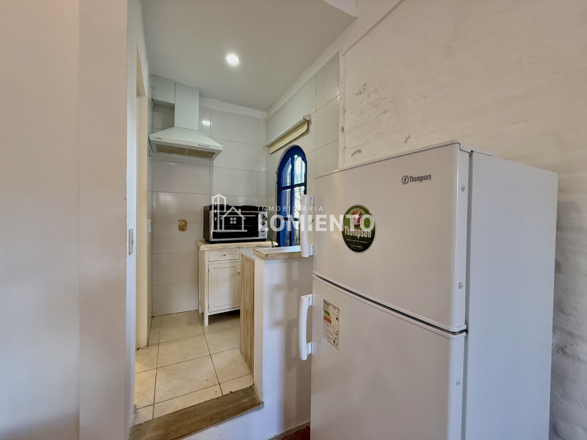 Apartamento ID.1673 - Alquiler temporada monoambiente Centro de Maldonado 