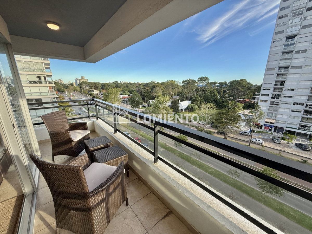 Apartamento ID.1825 - Venta- alquiler anual apartamento 3 dormitorios en Edificio Jardines del Country