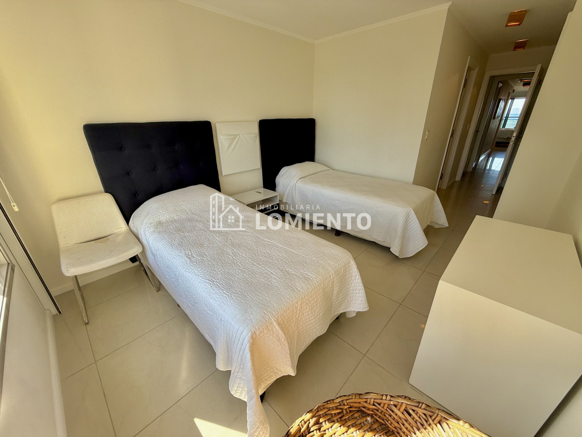 Apartamento ID.623 - Venta/alquiler apartamento 3 dormitorios frente al mar, torre Imperiale