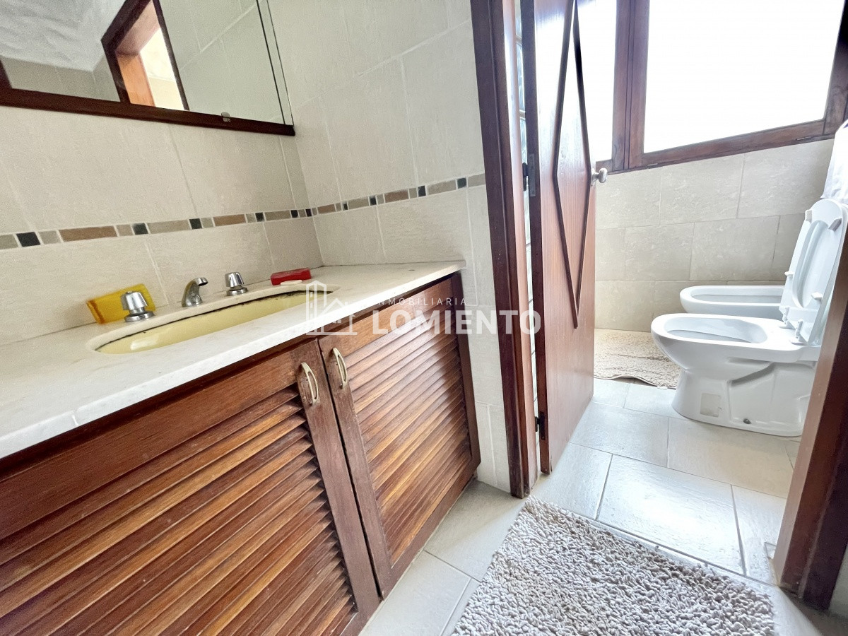 Apartamento ID.1132 - Venta-alquiler temporada apartamento de 4 dormitorios complejo Green Grass