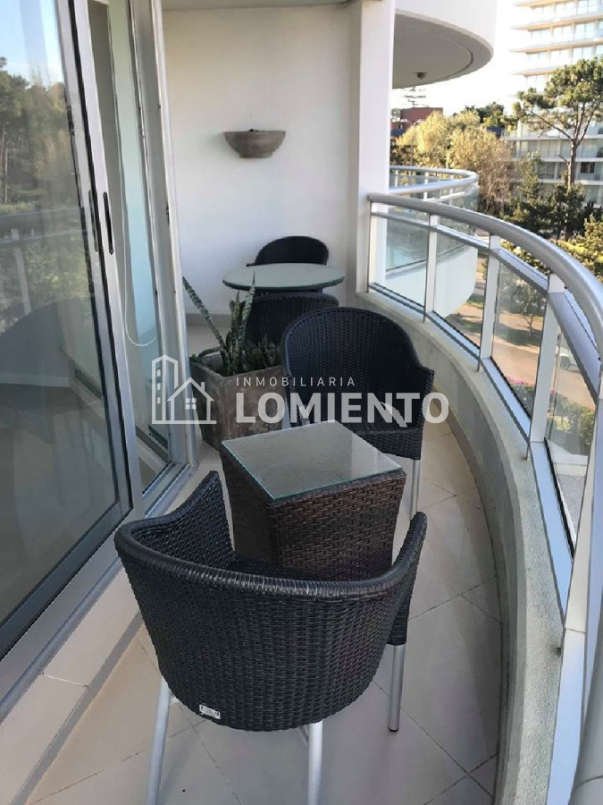 Apartamento ID.538 - Venta /alquiler de temporada Apartamento 3 dormitorios y servicio, complejo con todos los servicios!!