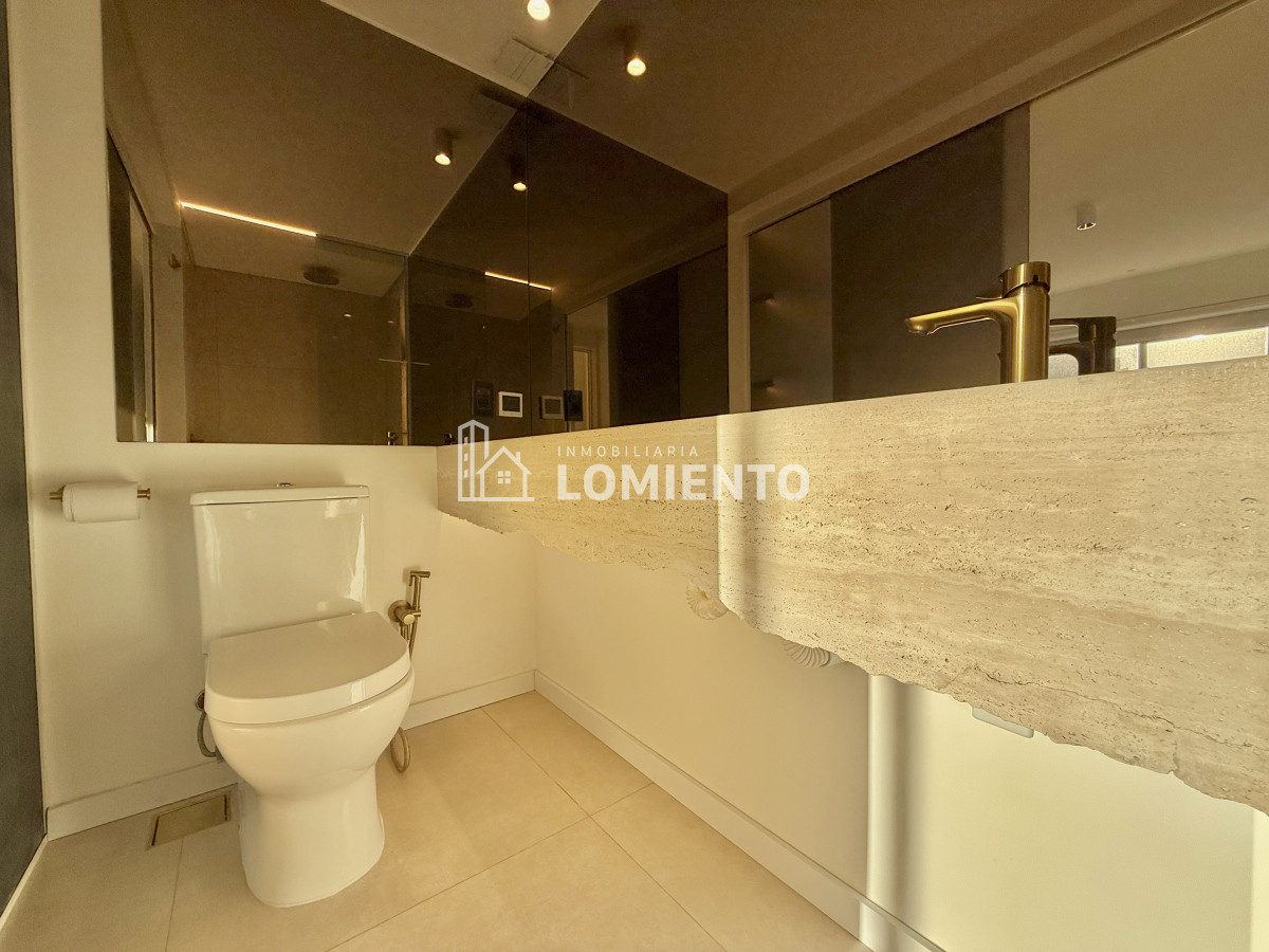 Apartamento ID.1663 - Venta exclusivo apartamento 4 dormitorios Playa Brava 