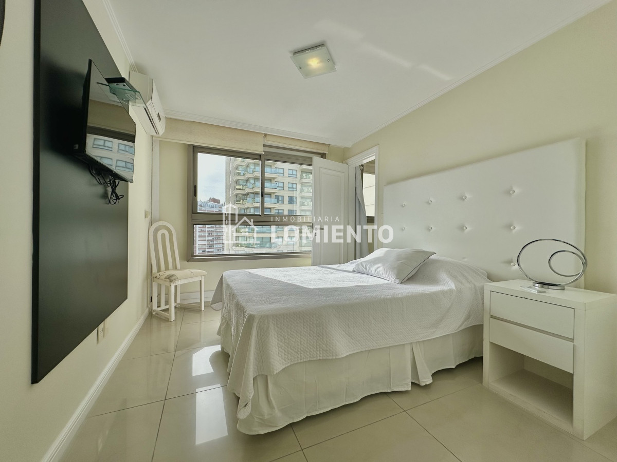 Apartamento ID.1569 - Venta apartamento 3 dormitorios Torre Imperiale II