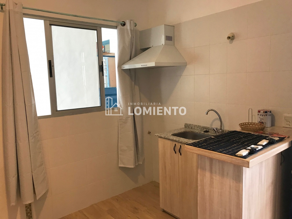 Apartamento ID.773 - Alquiler temporada monoambiente Centro Maldonado 