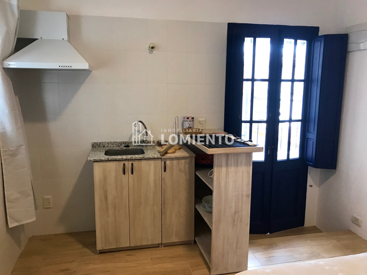 Apartamento ID.773 - Alquiler temporada monoambiente Centro Maldonado 