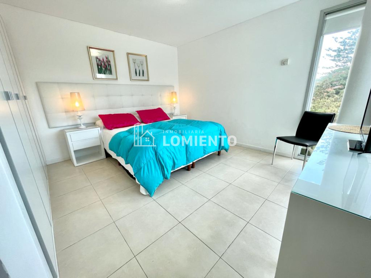 Apartamento ID.1143 - Venta- alquiler temporada moderno apartamento de 3 dormitorios