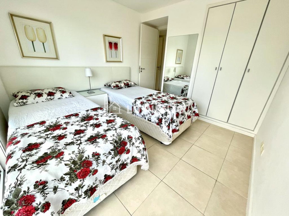 Apartamento ID.1143 - Venta- alquiler temporada moderno apartamento de 3 dormitorios