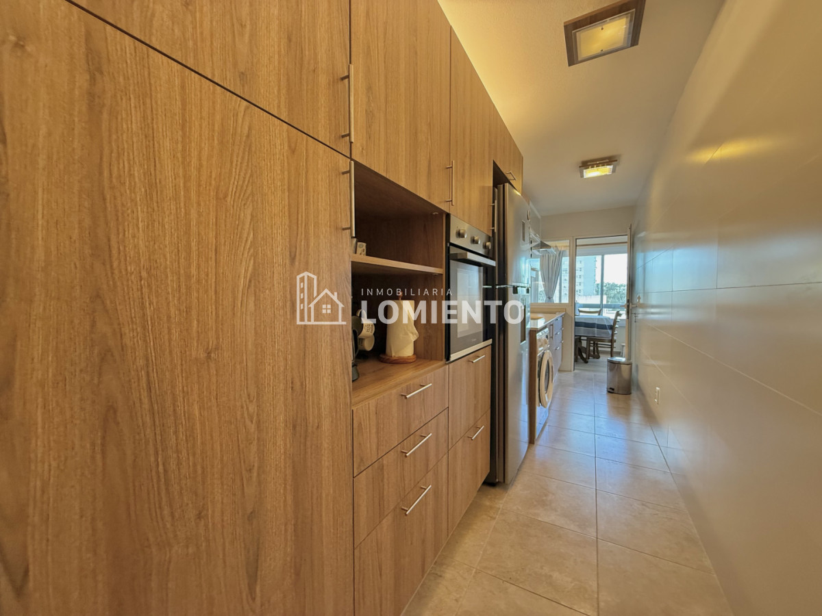 Apartamento ID.1826 - Venta- alquiler anual amplio apartamento de 1 dormitorio Torre Punta del Este