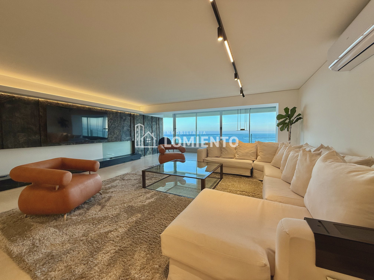 Apartamento ID.1663 - Venta exclusivo apartamento 4 dormitorios Playa Brava 