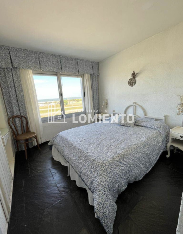 Apartamento ID.663 - Alquiler anual-temporada apartamento 2 dormitorios frente playa brava