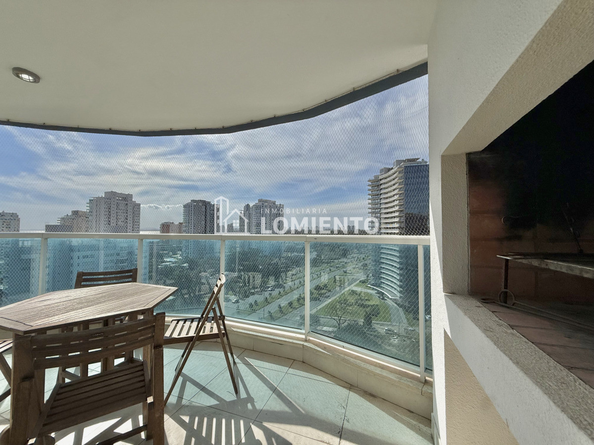 Apartamento ID.1726 - Venta apartamento 2 dormitorios y medio Edificio Casino Tower