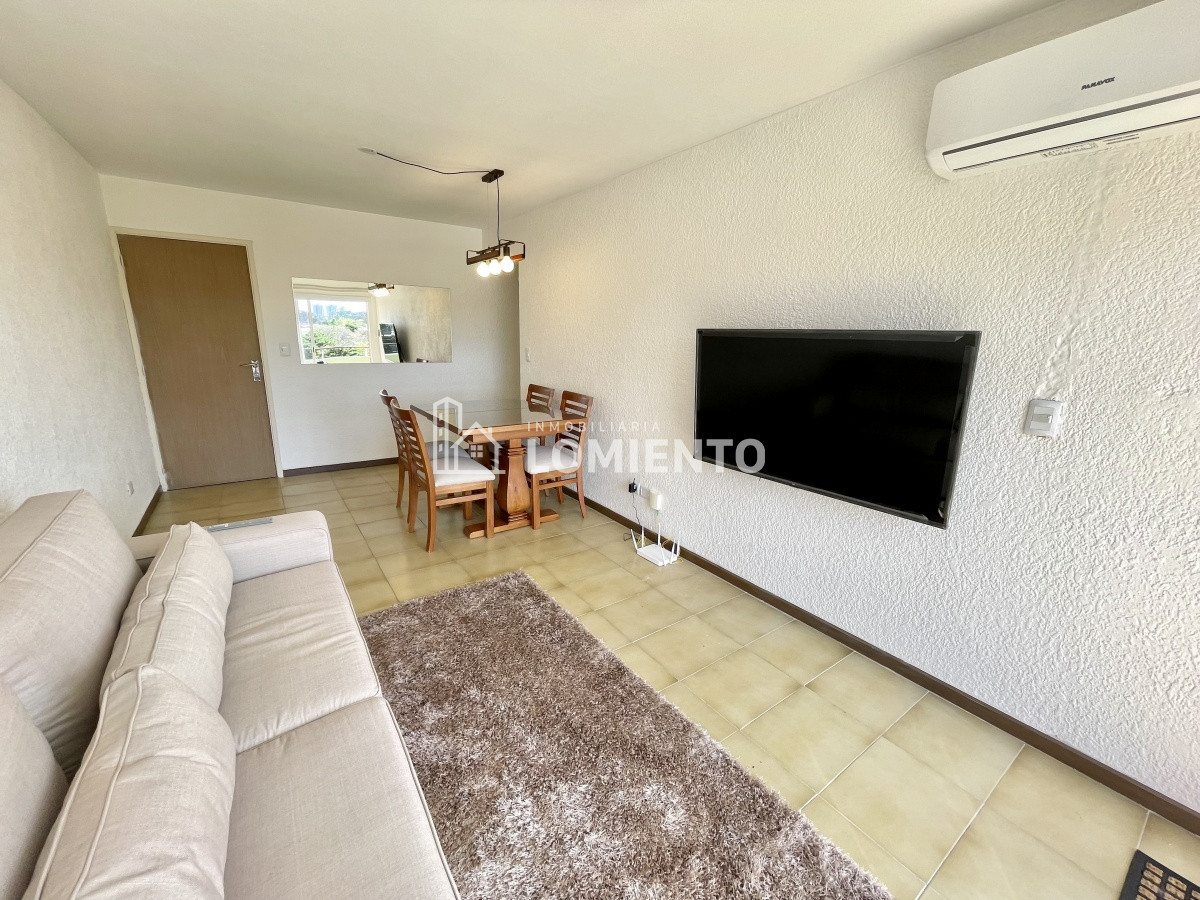 Apartamento ID.1345 - Alquiler anual- temporada apartamento 2 dormitorios Zona Aidy Grill
