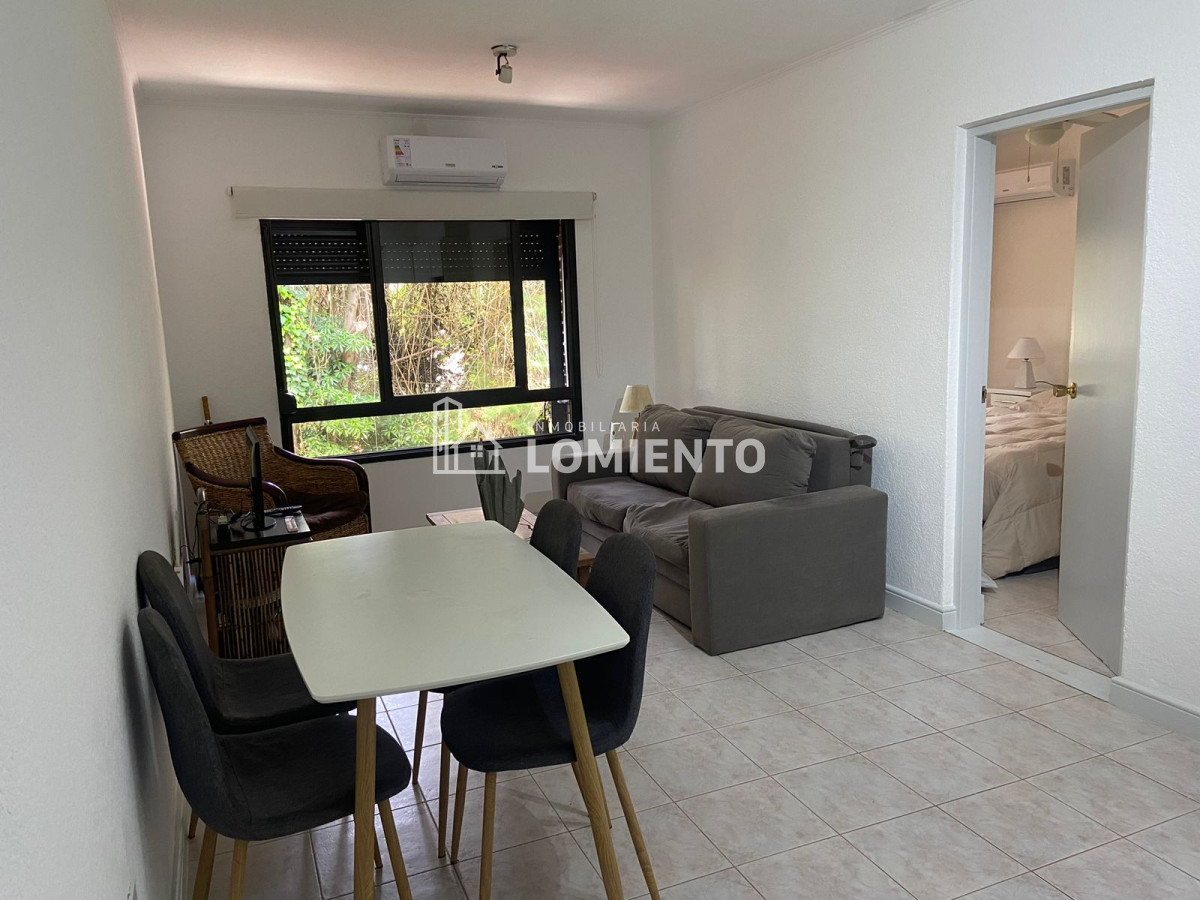 Apartamento ID.1450 - Venta- Alquiler temporada apartamento 1 dormitorio Zona Roosevelt