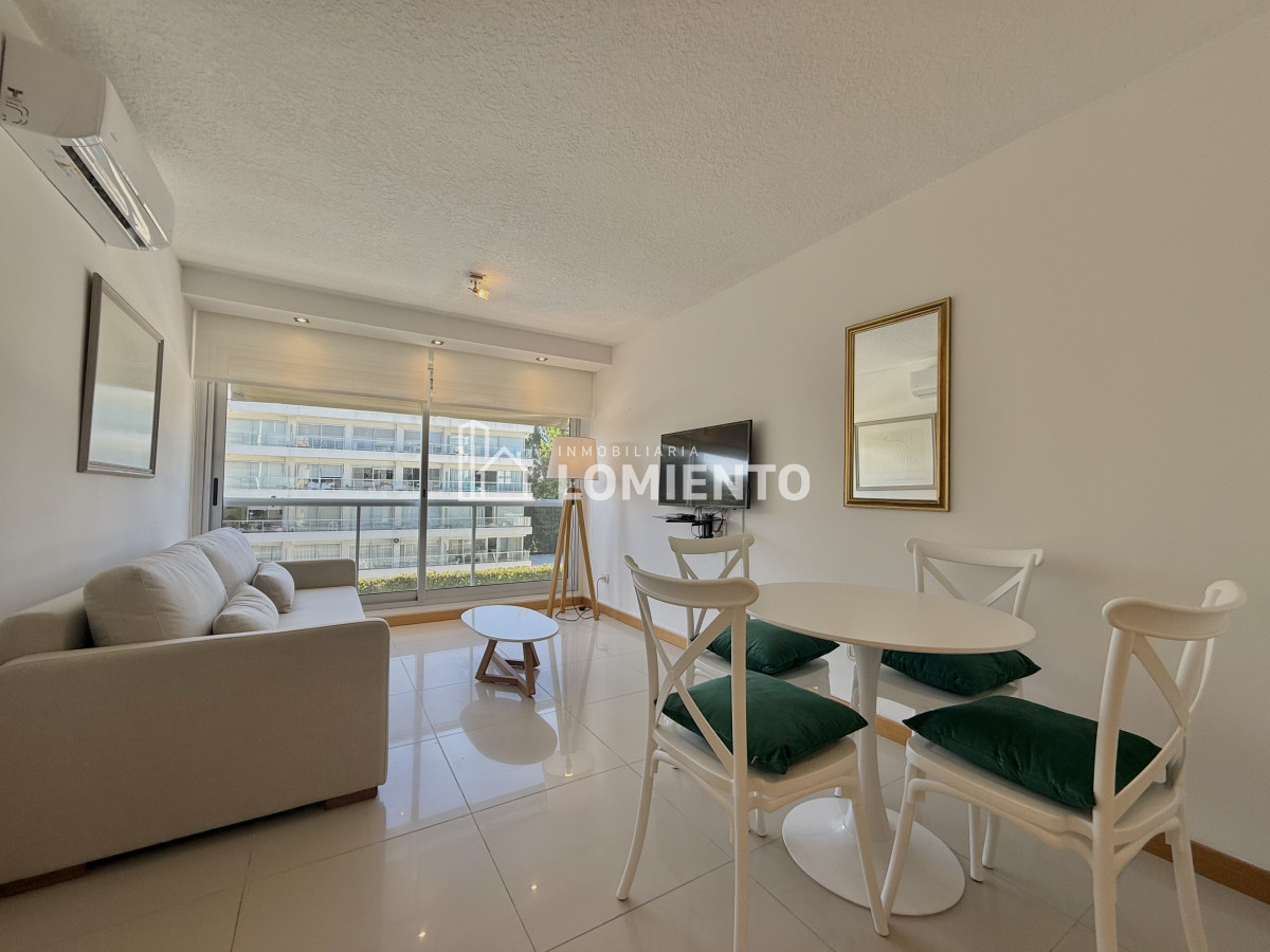 Apartamento ID.1760 - Alquiler anual apartamento 1 dormitorio Edificio The Point- Aidy Grill 