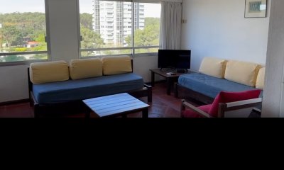 Venta- alquiler anual apartamento 1 dormitorio Zona Roosevelt