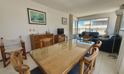 Venta apartamento 2 dormitorios con garaje zona Peninsula