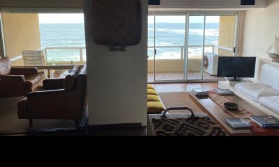 Venta apartamento 2 dormitorios Peninsula- El Emir