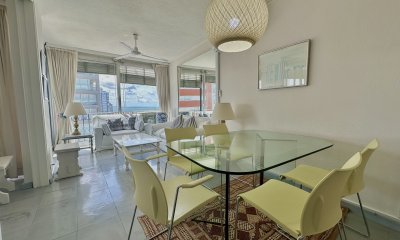 Venta apartamento 2 dormitorios Zona Peninsula con vista al mar!!