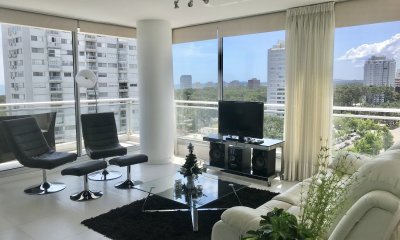 Alquiler anual- temporada apartamento 2 dormitorios Torre Bellagio