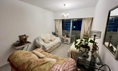 Venta apartamento 2 dormitorios Zona Roosevelt