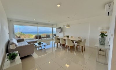 Venta- alquiler apartamento primera línea al mar 3 dormitorios Edificio Horizonte