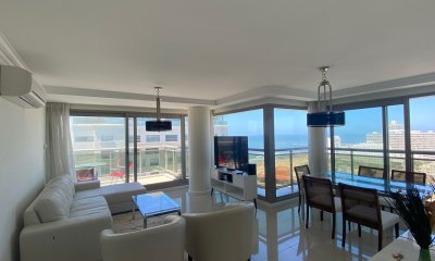 Venta o alquiler por temporada pent house con vista al mar
