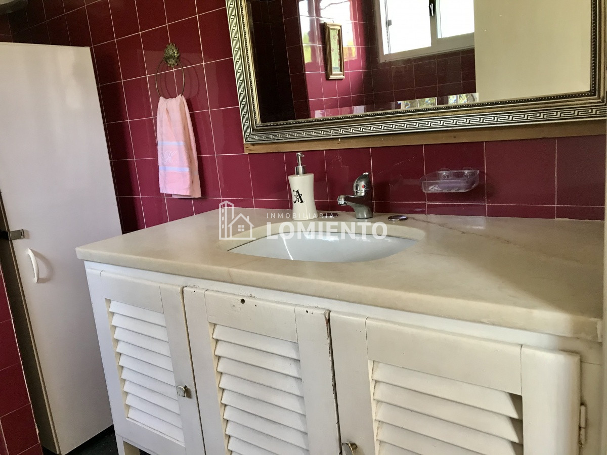 Casa ID.681 - Alquiler anual casa 3 dormitorios barrio cantegril 