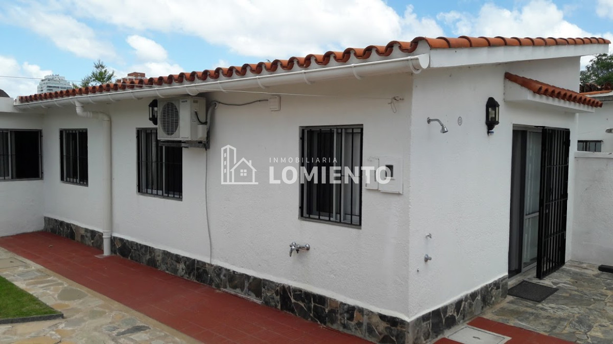 Casa ID.768 - Alquiler por temporada casa 2 dormitorios zona Mansa