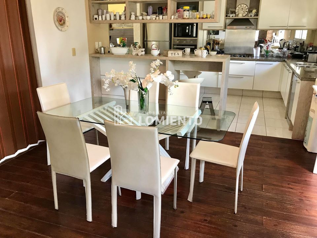 Casa ID.392 - Venta casa 4 dormitorios zona San Rafael