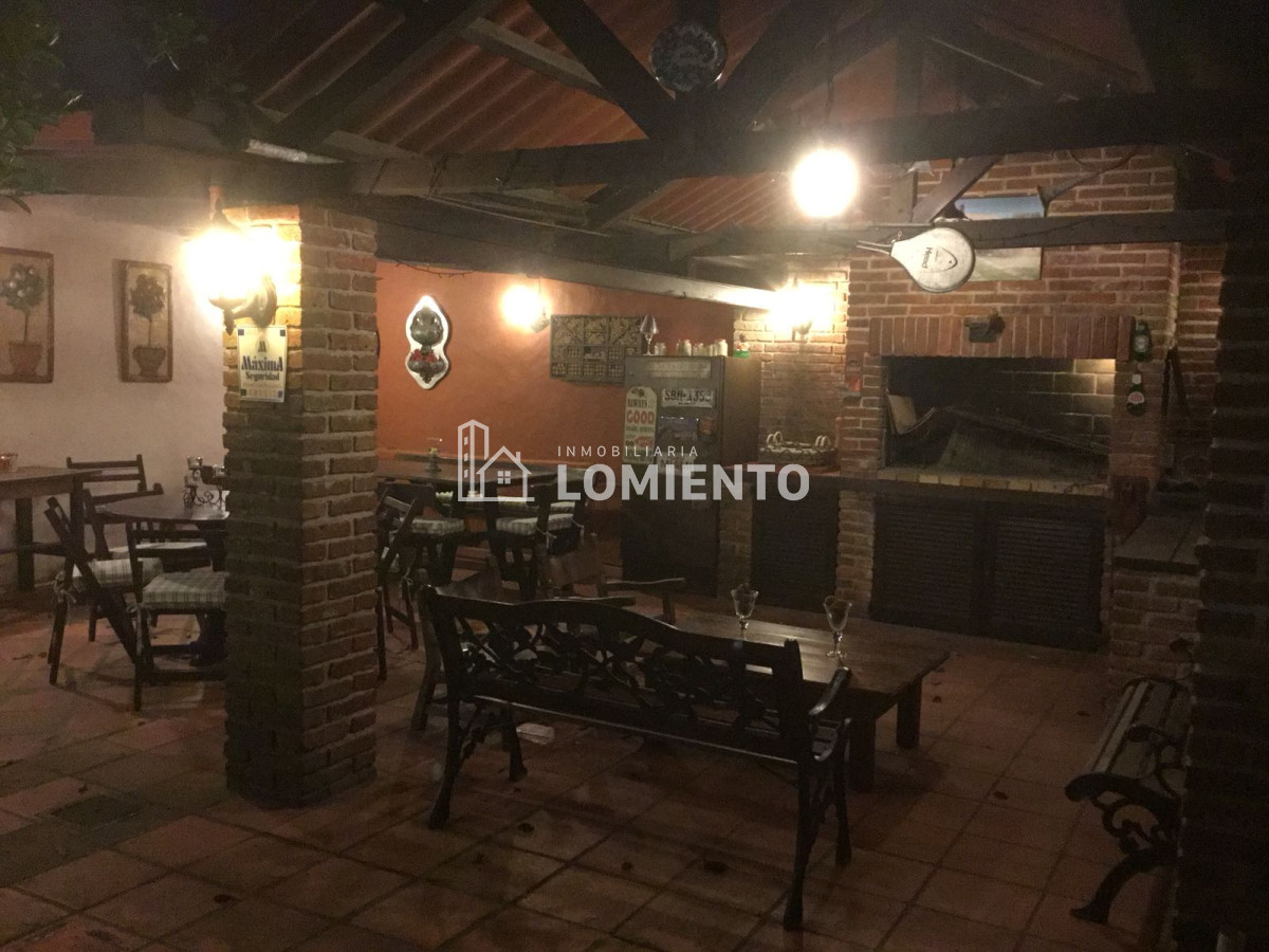 Casa ID.1069 - Venta Casa 6 dormitorios Playa Mansa