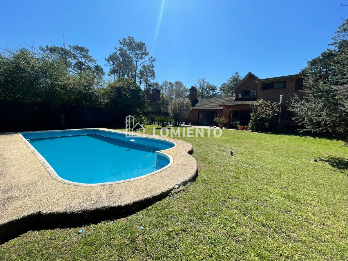 Casa ID.745 - Venta- alquiler temporada espectacular casa 4 dormitorios Cantegril 