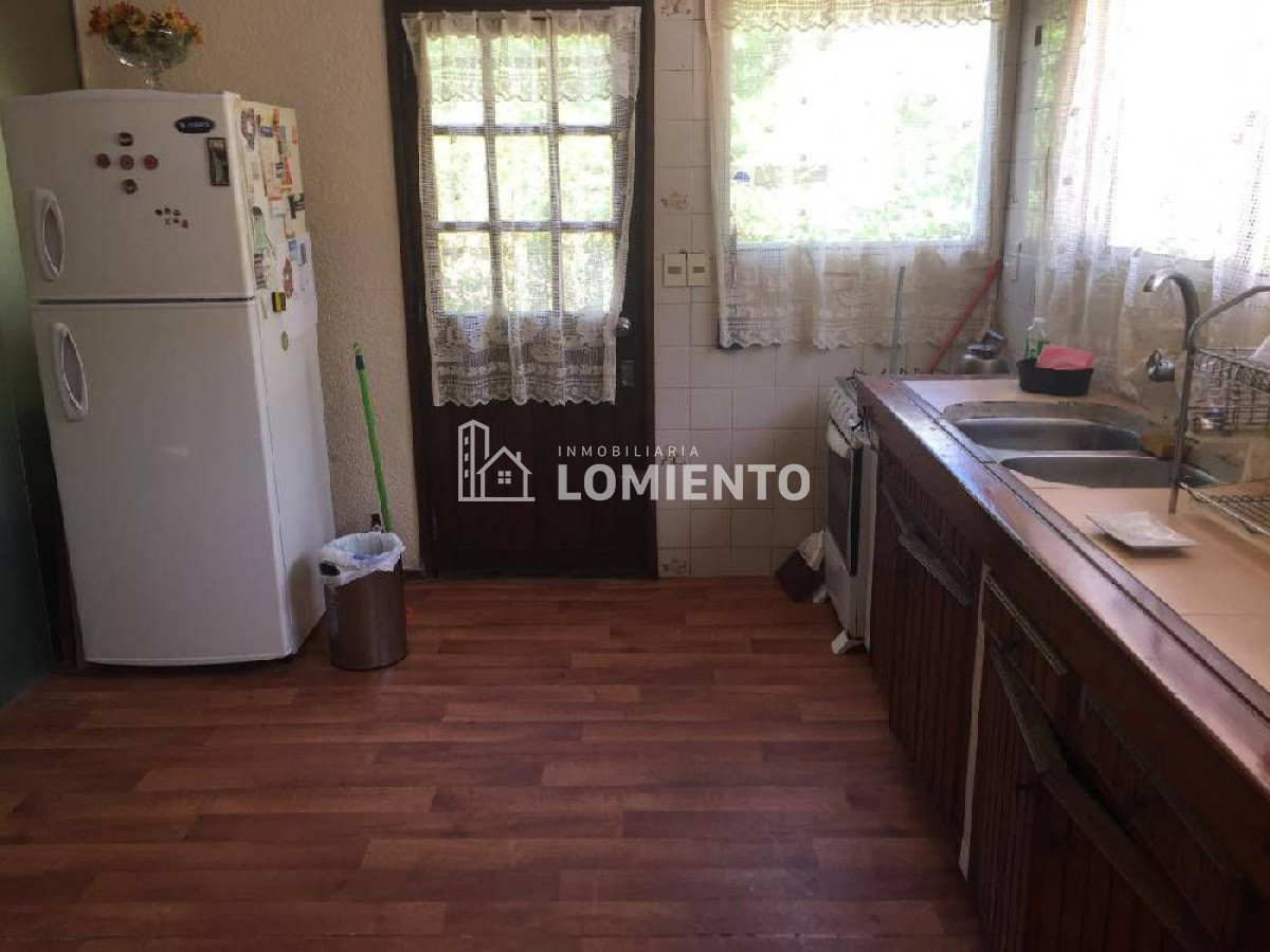 Casa ID.388 - Alquiler temporada/ venta casa de 4 dormitorios zona Cantegril
