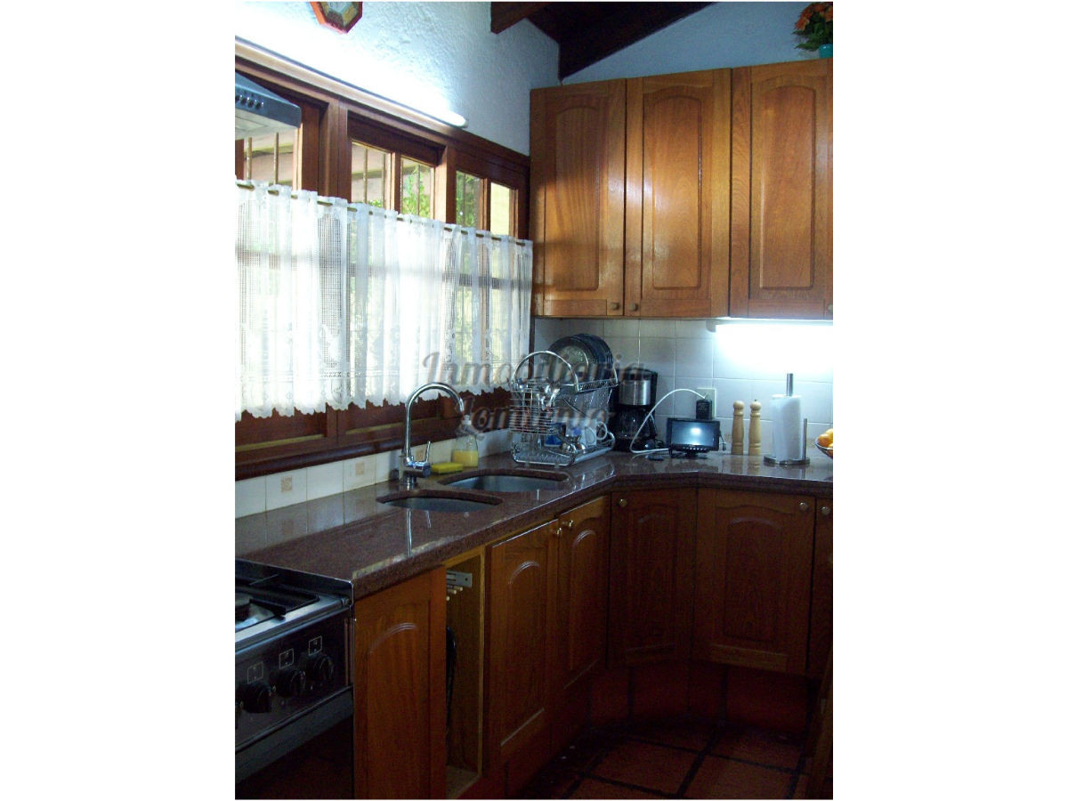 Casa ID.395 - Venta- alquiler temporada casa 3 dormitorios Zona Cantegril