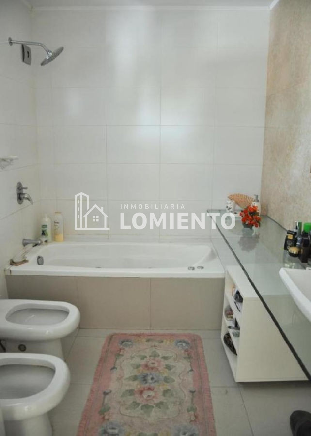 Casa ID.432 - Casa en Mansa, 6 dormitorios *