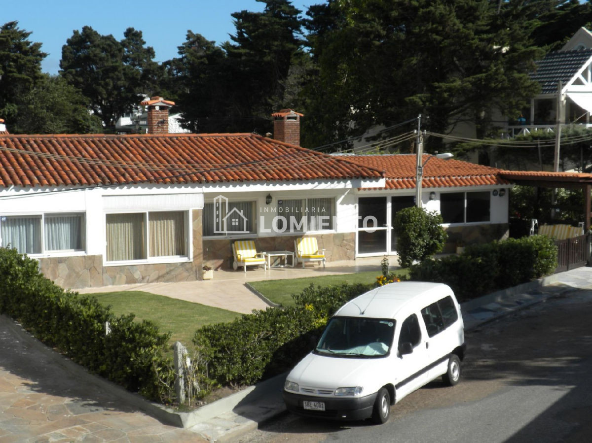 Casa ID.445 - Casa en Mansa, 3 dormitorios *