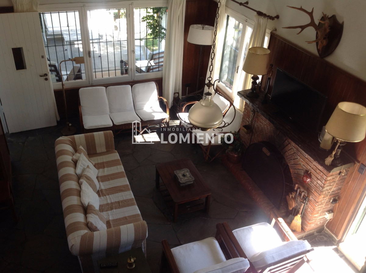 Casa ID.1069 - Venta Casa 6 dormitorios Playa Mansa