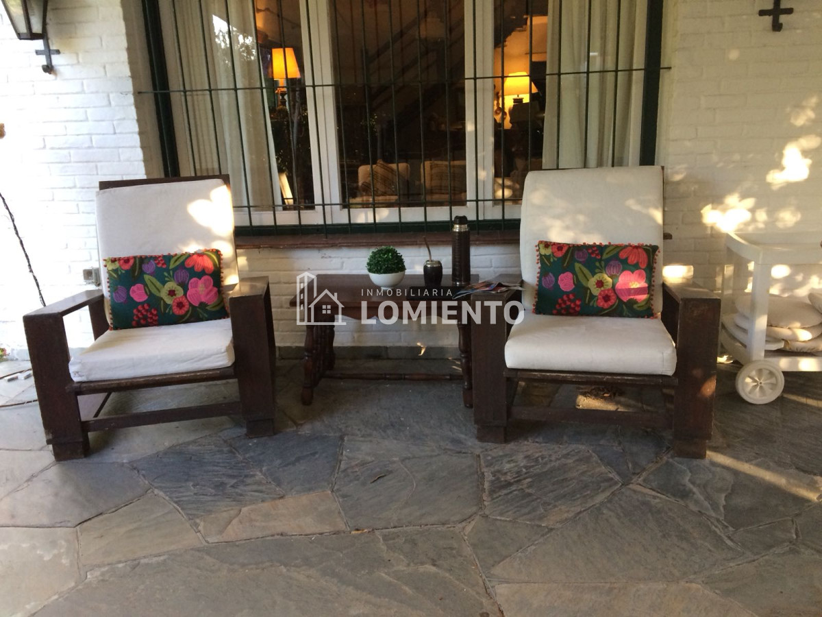 Casa ID.1069 - Venta Casa 6 dormitorios Playa Mansa