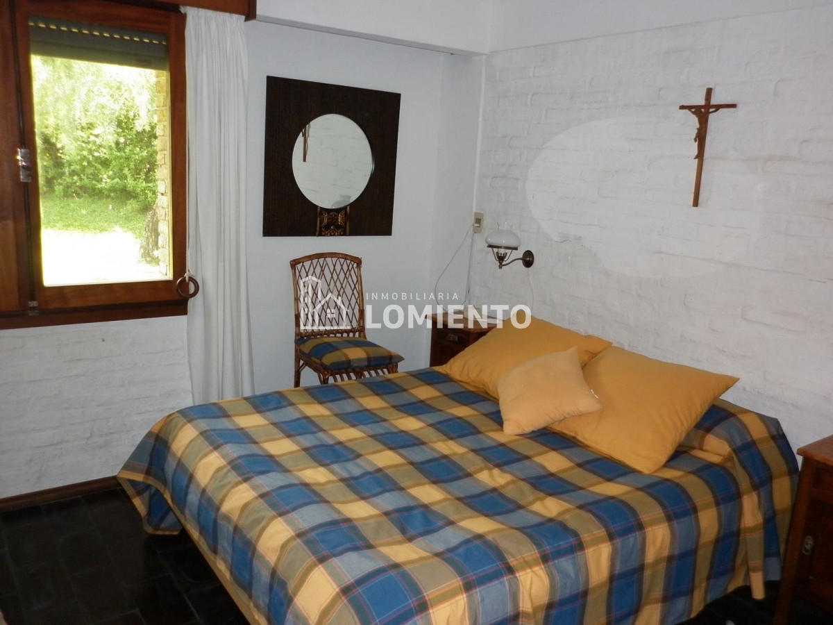 Casa ID.1080 - Venta Casa 4 Dormitorios en Pinares
