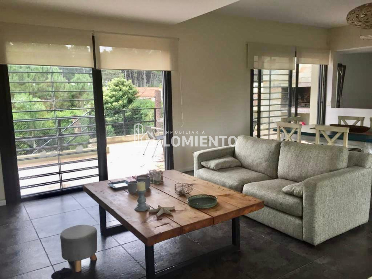 Casa ID.437 - Alquiler temporada casa 3 dormitorios zona Pinares