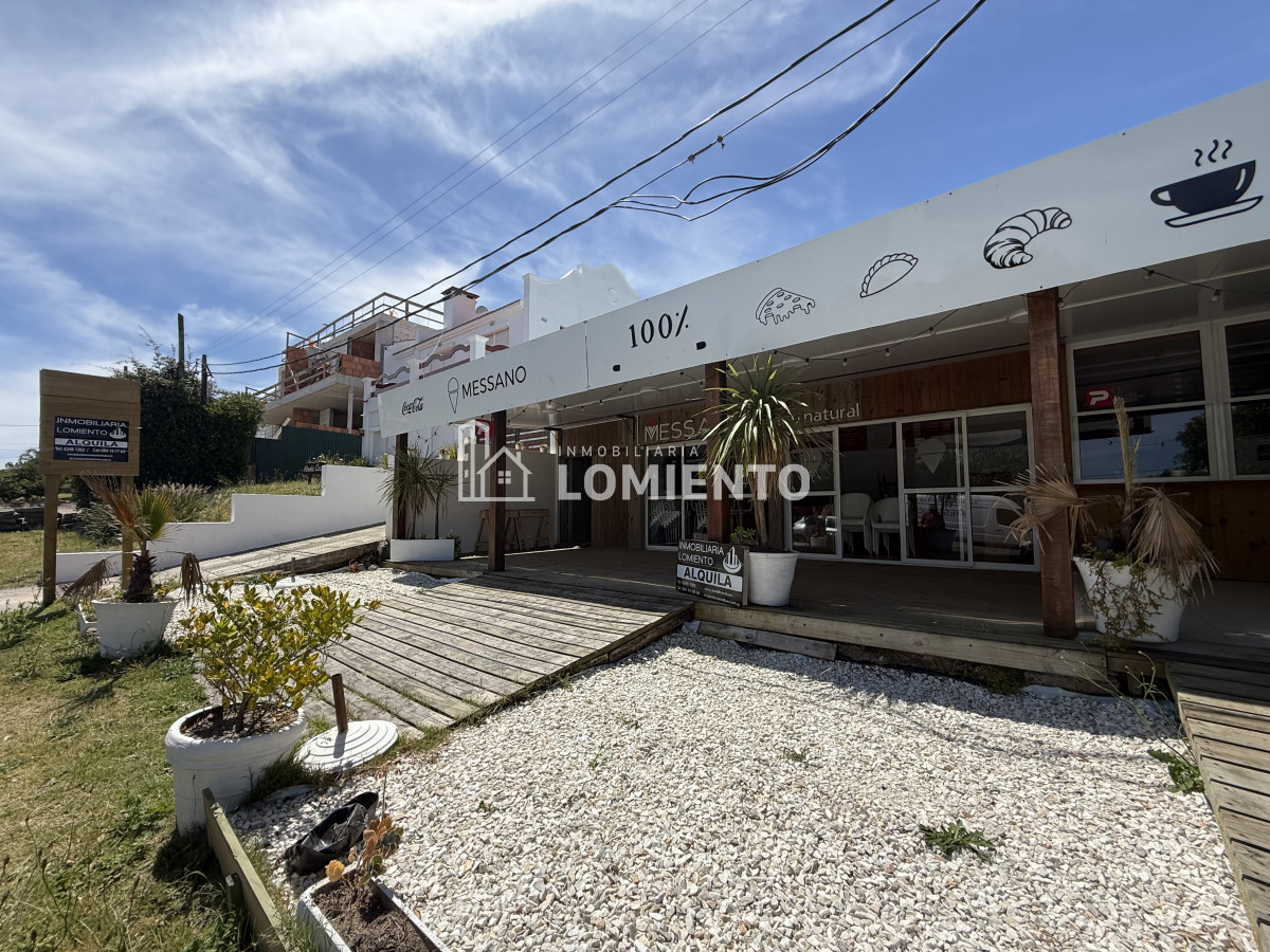 Local Comercial ID.1761 - Alquiler anual local en Manantiales 