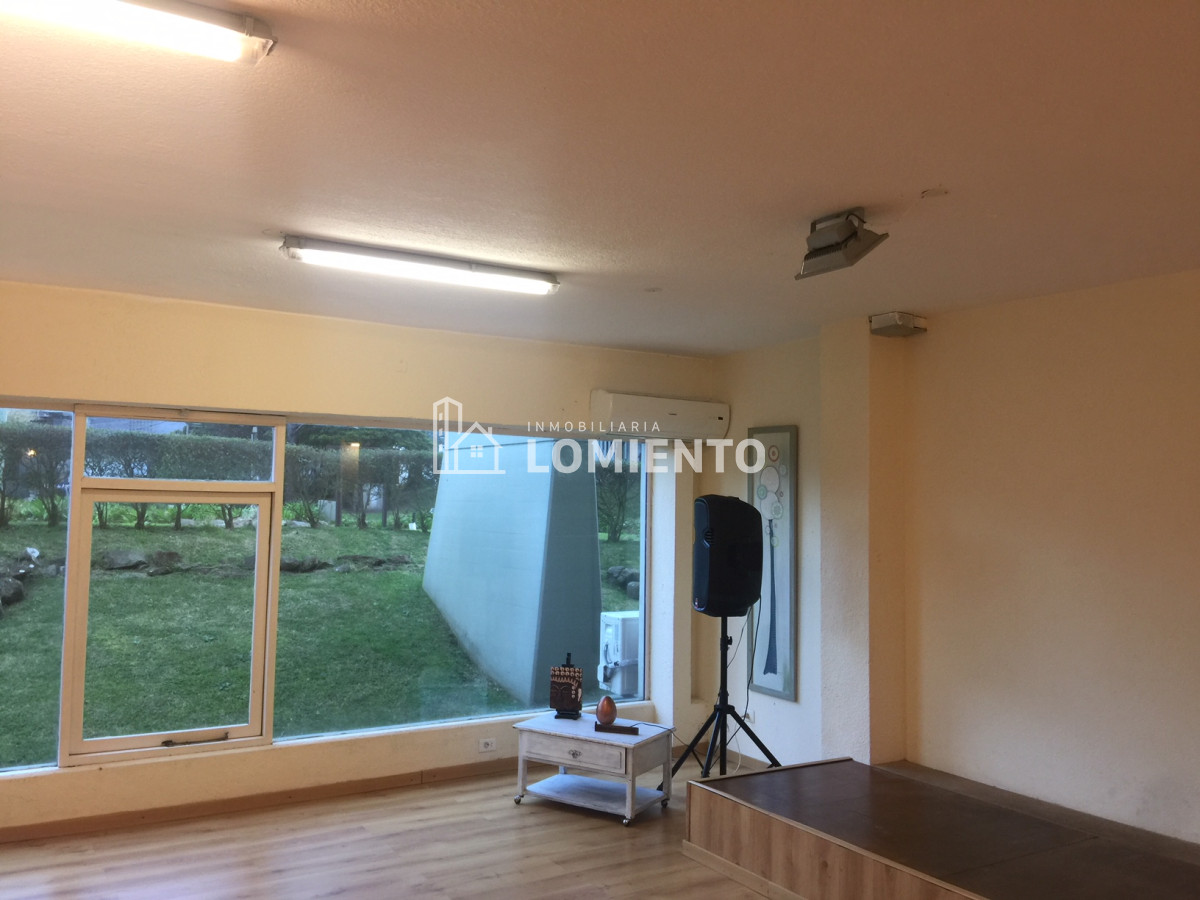 Local Comercial ID.1639 - Amplio Local en venta en Av. Roosevelt 