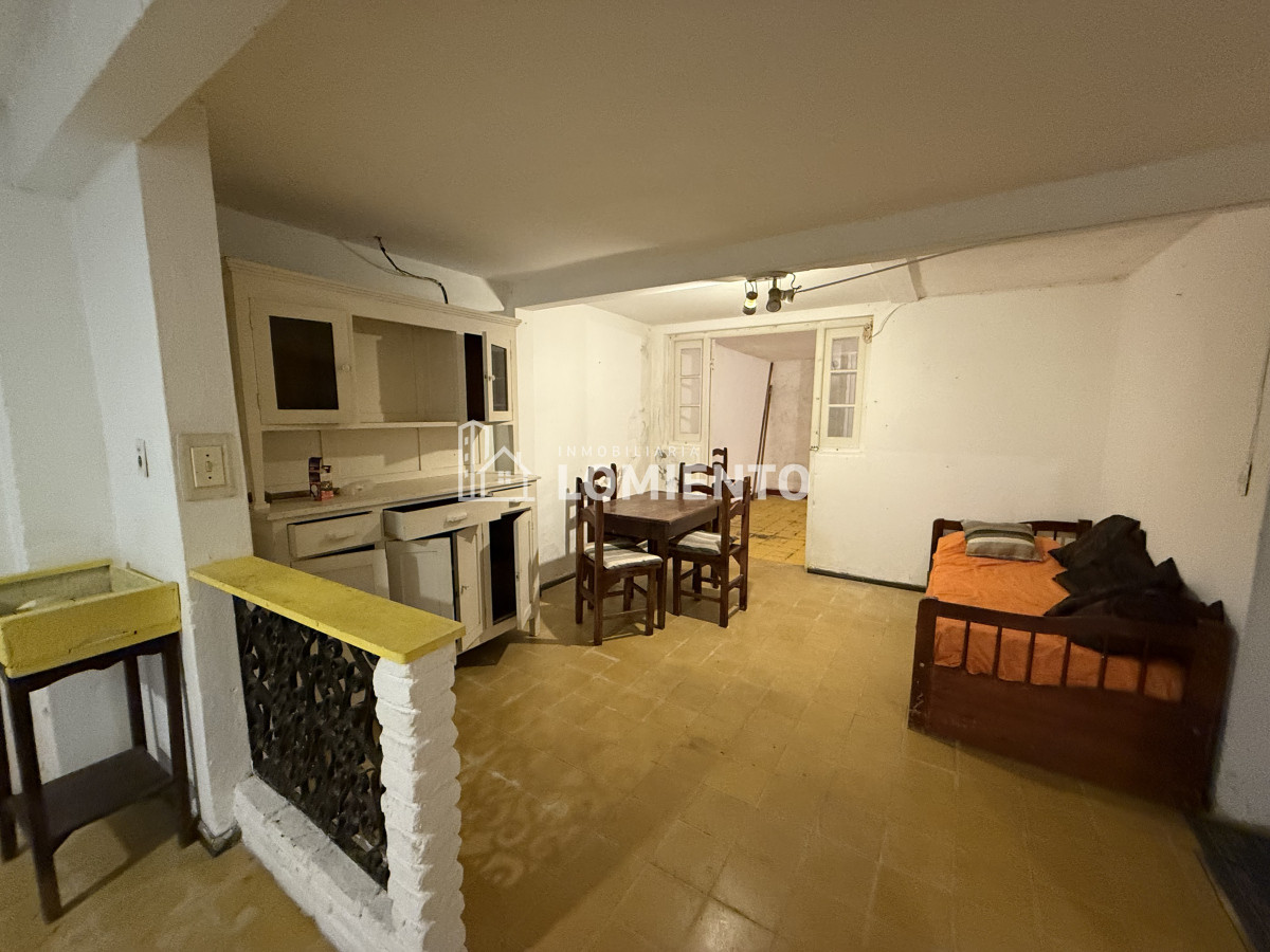 Local Comercial ID.1574 - Venta- Alquiler anual o temporada local a metros de Puerto Punta del Este