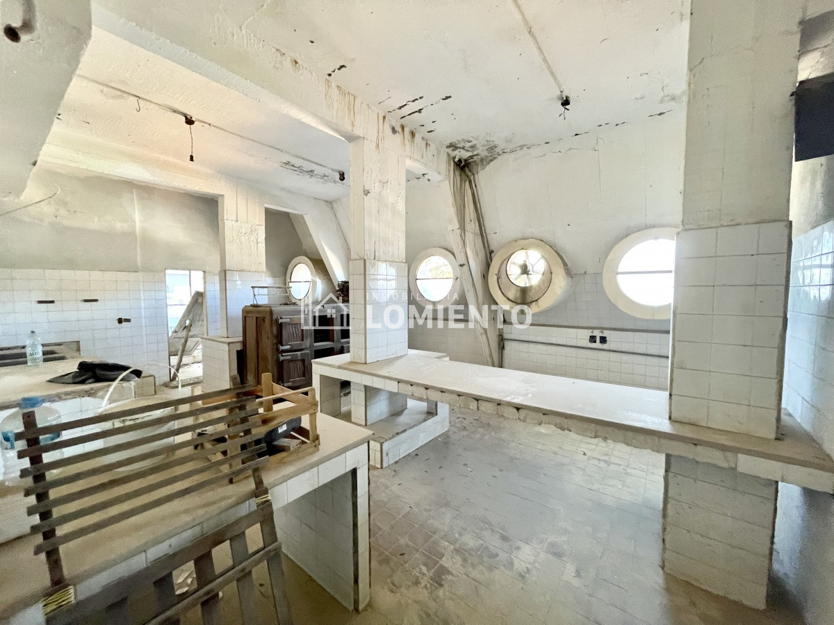 Local Comercial ID.1340 - Alquiler anual-venta Local Comercial Zona Roosevelt