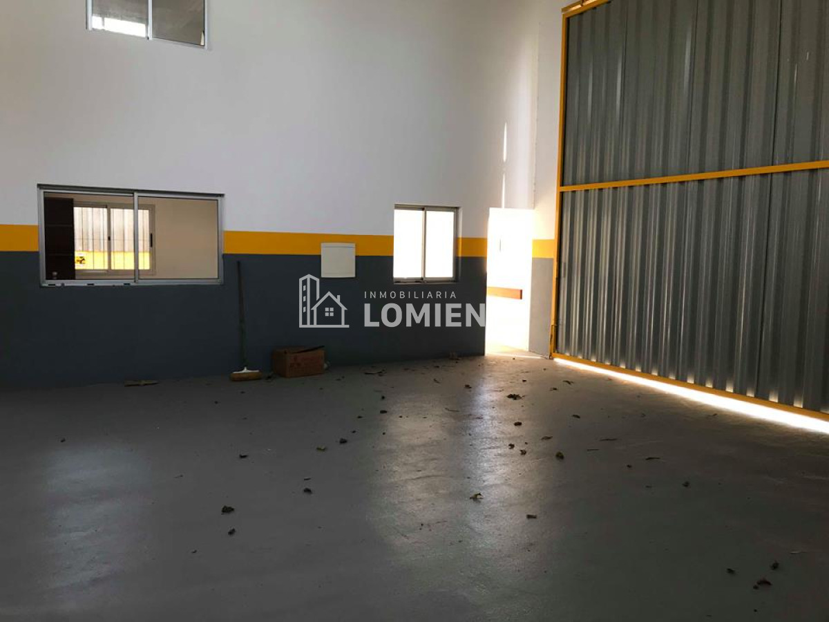 Local Comercial ID.592 - Venta Taller en barrio de Andalucia