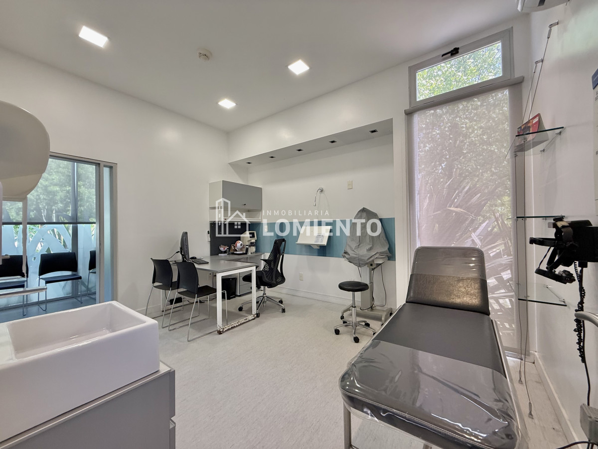 Local Comercial ID.1742 - Venta- alquiler anual Local Comercial sobre Av. Cordoba 