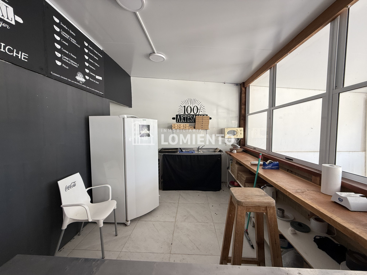 Local Comercial ID.1761 - Alquiler anual local en Manantiales 