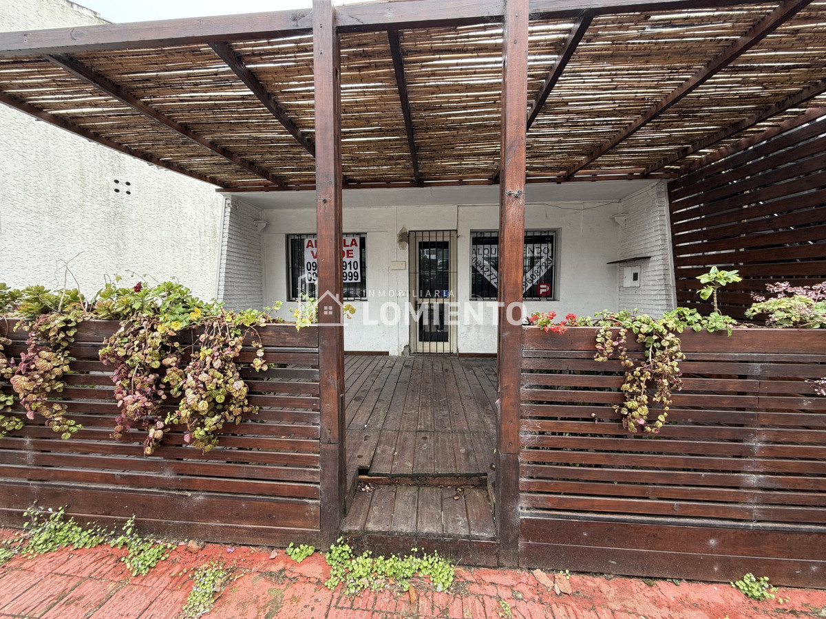 Local Comercial ID.1574 - Venta- Alquiler anual o temporada local a metros de Puerto Punta del Este